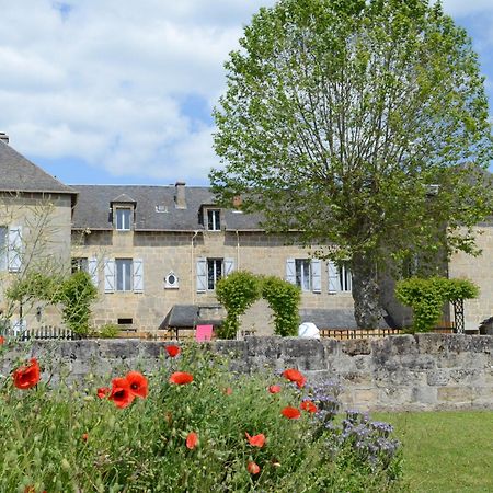Les Dependances Du Chateau Noailles  Exterior foto